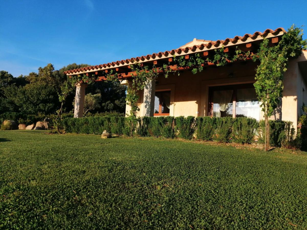 Agriturismo Fioredda Aglientu Exterior foto
